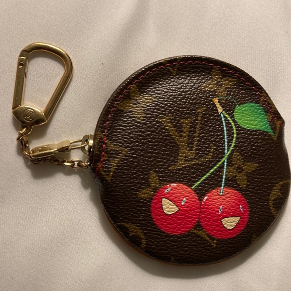🍒Louis Vuitton MURAKAMI CHERRY ROUND COIN purse Porte Monnaie Rond Coin CERISES - Picture 1 of 7